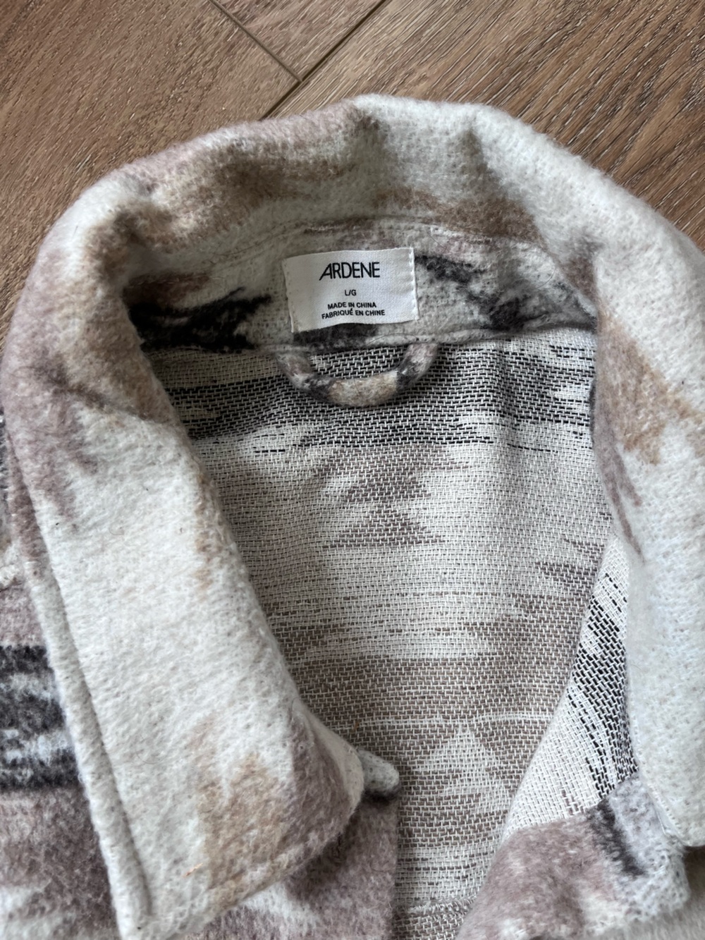 Ardene Shacket size large - Picture 2 of 3